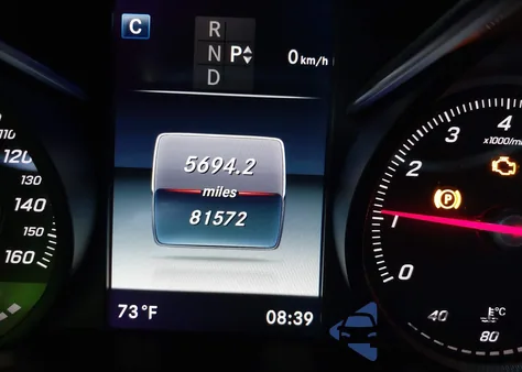 2017 Mercedes-Benz C 300 4Matic/Luxury 4Matic/Sport 4Matic z USA, uszkodzony, nr VIN WDDWF4KB0HR260832